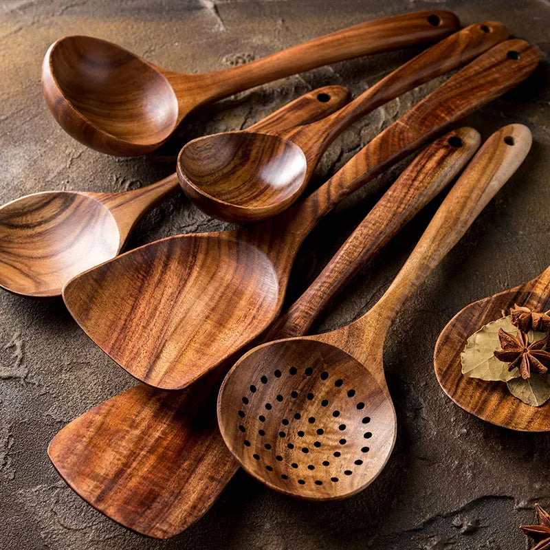 7 Piece Wooden Utensil Set