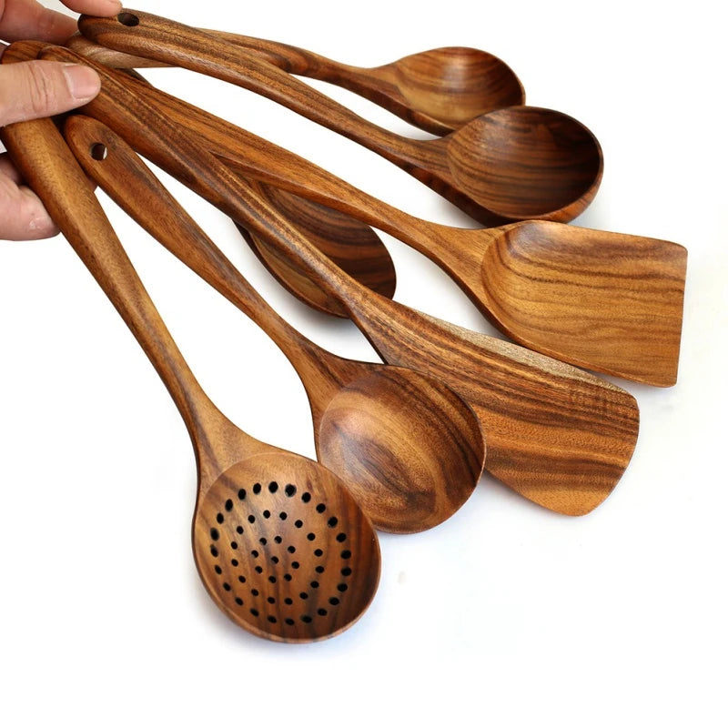 7 Piece Wooden Utensil Set